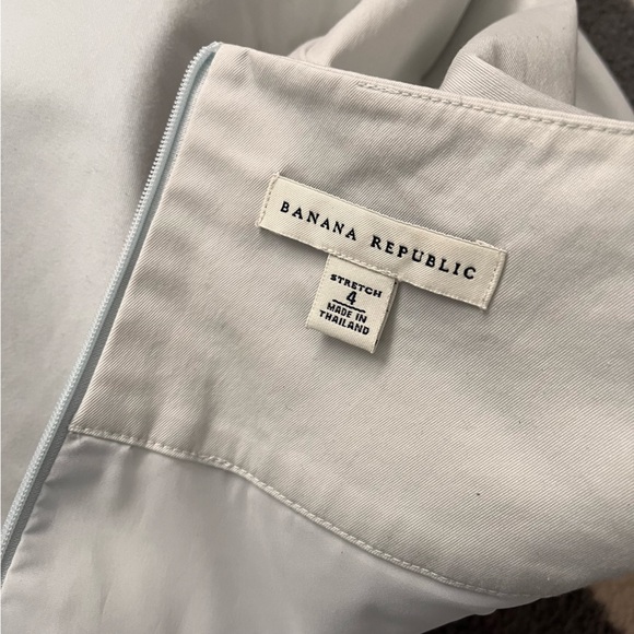 BANANA REPUBLIC ice blue stretch women’s pencil skirt size 4 with front slit - Picture 5 of 9